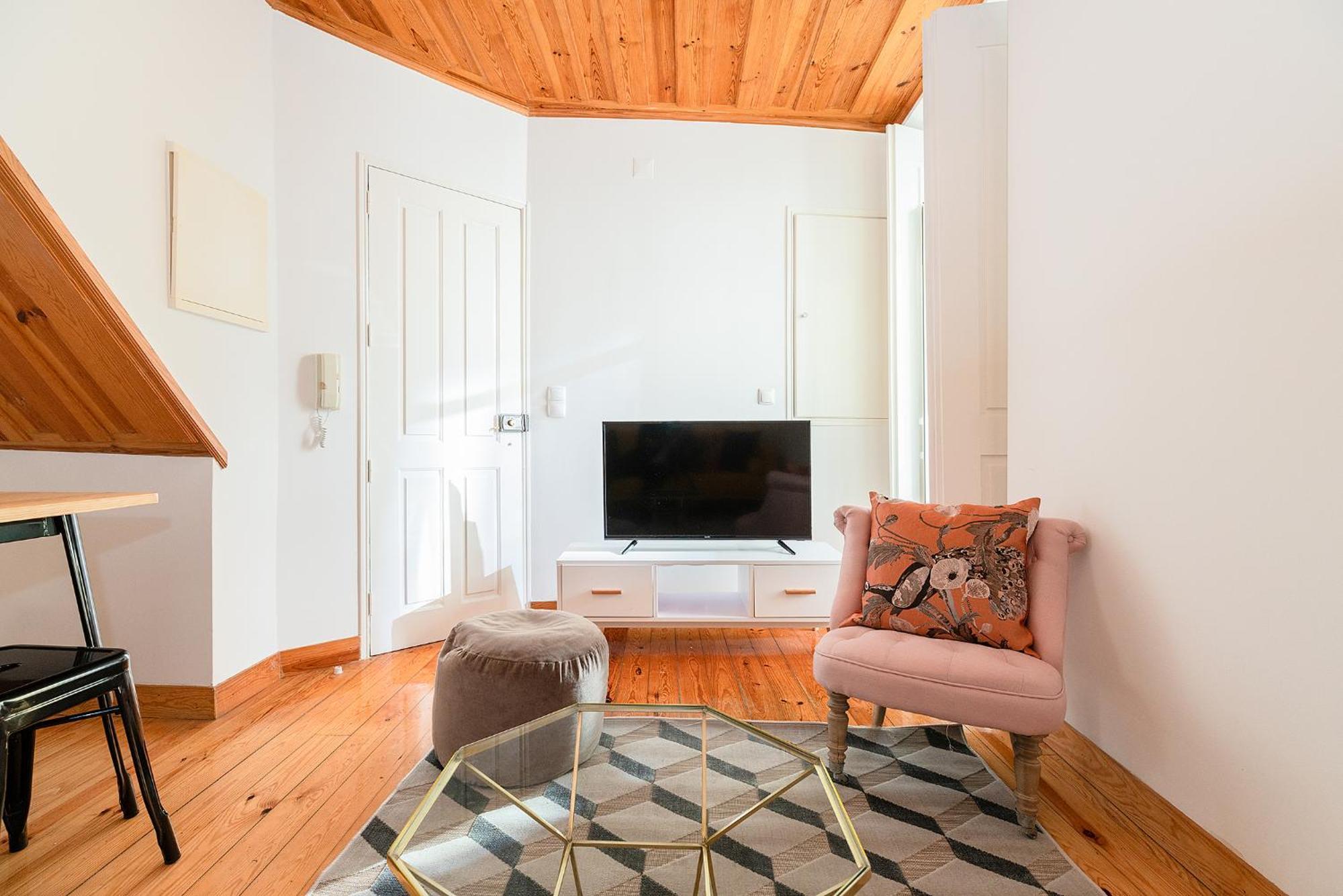 Apartamento River View 1bdr In Alfama Close To Tram